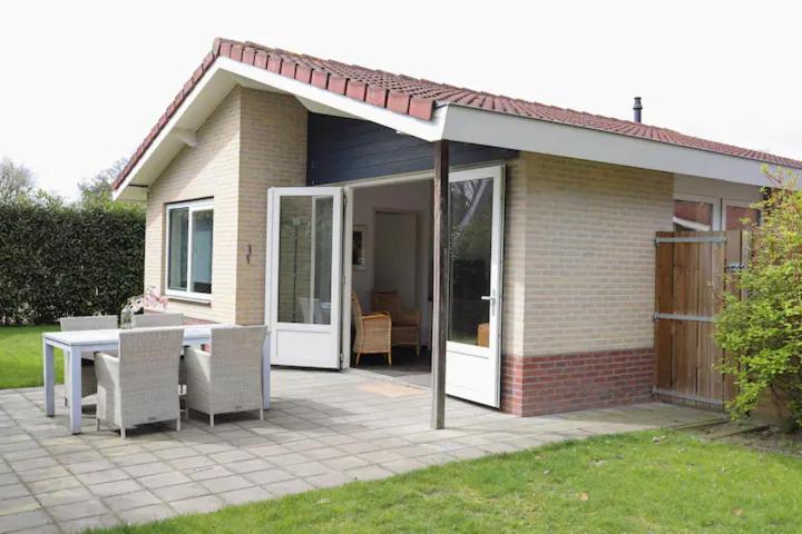 Huinerhofje 2 - Vrijstaand Met Grote Omheinde Tuin, Rust, Privacy En Nabij Bossen Villa Putten Exterior photo